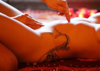 Đưa nàng lên đỉnh bằng phương pháp massage yoni