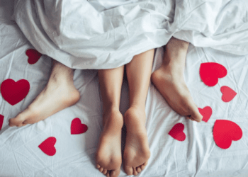 Chị em phụ nữ quan hệ lần đầu có mang thai không?